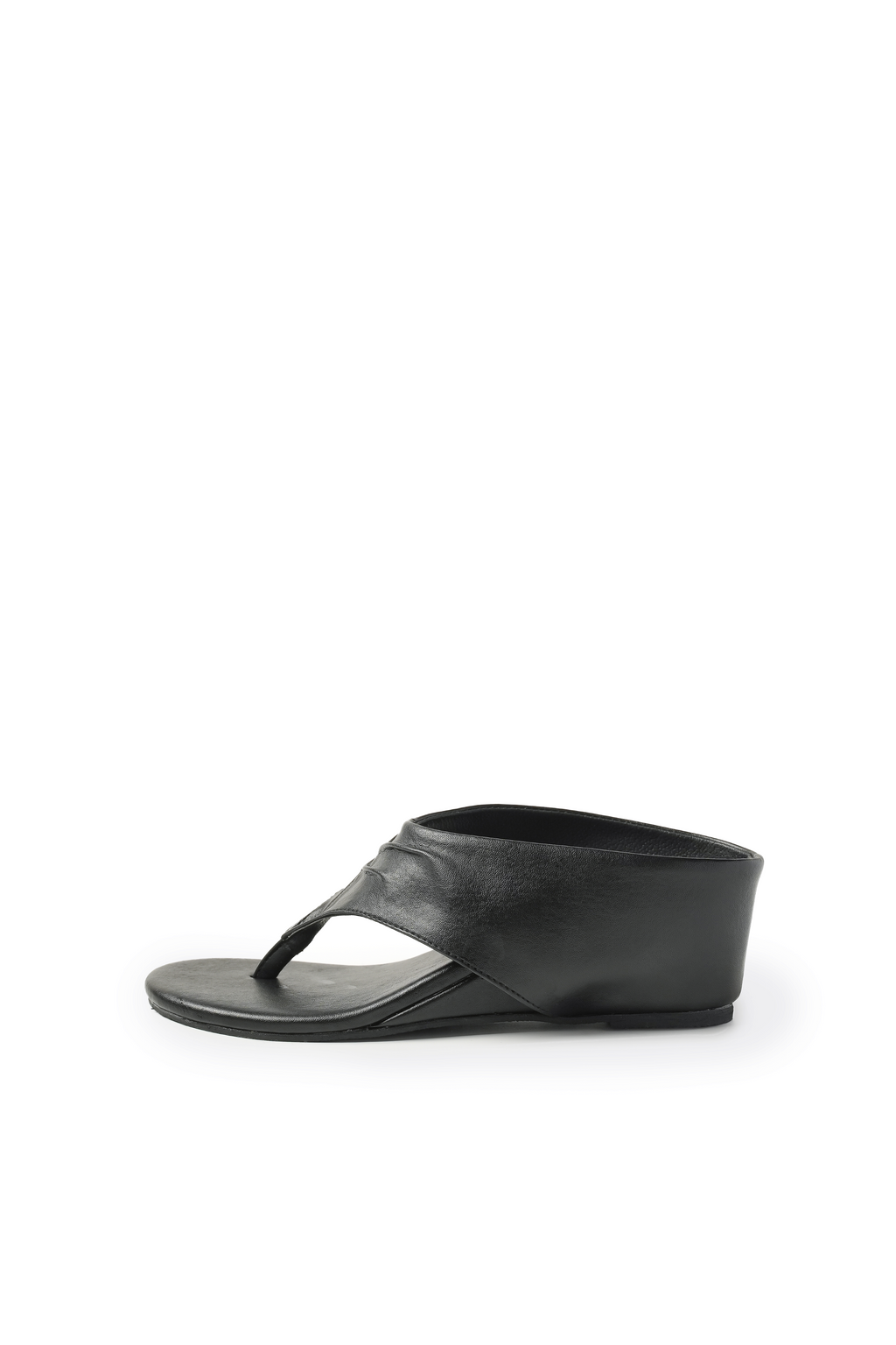 Camila Kitten Wedge in Sombria