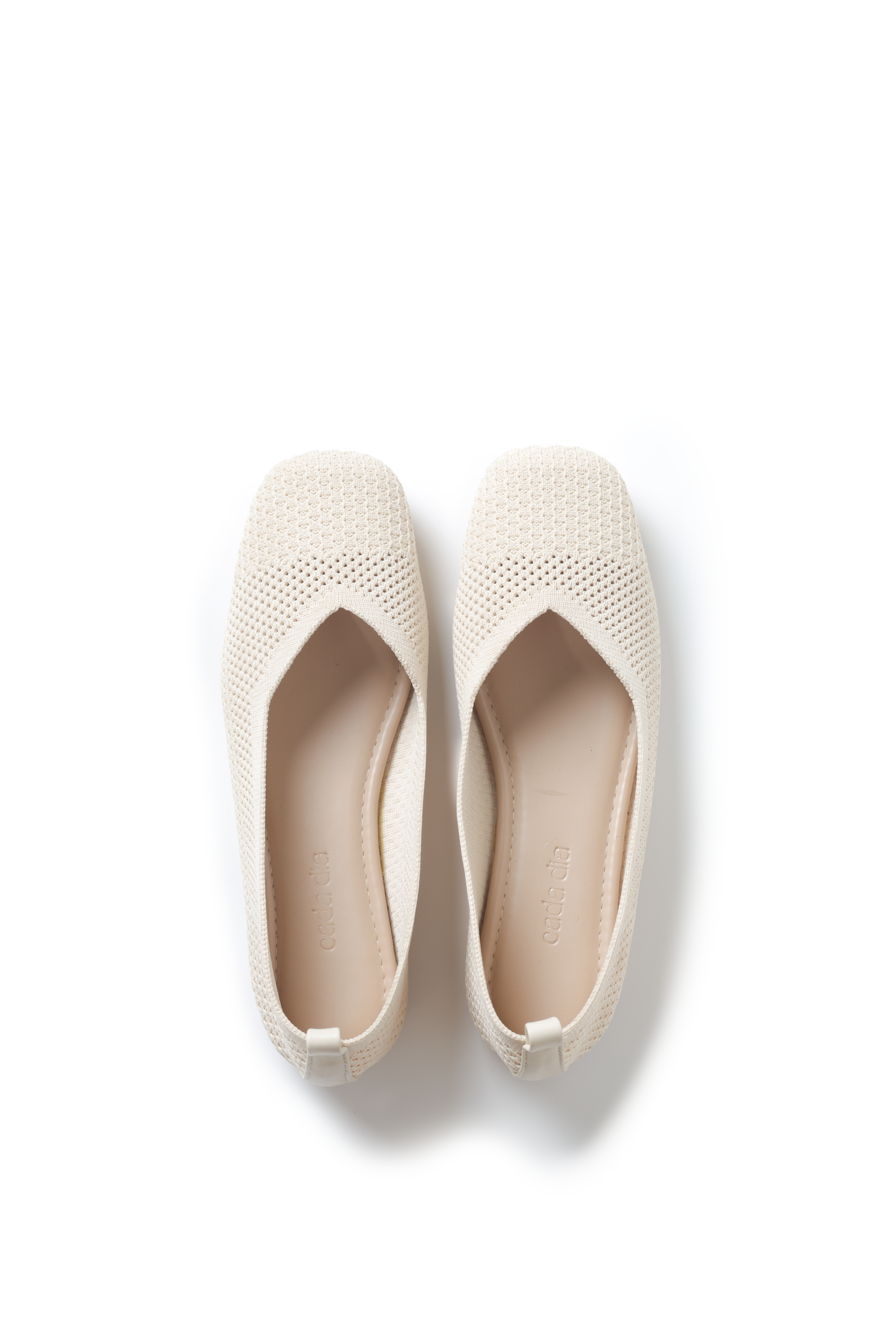 Feliz Two-Way Flats in Beige