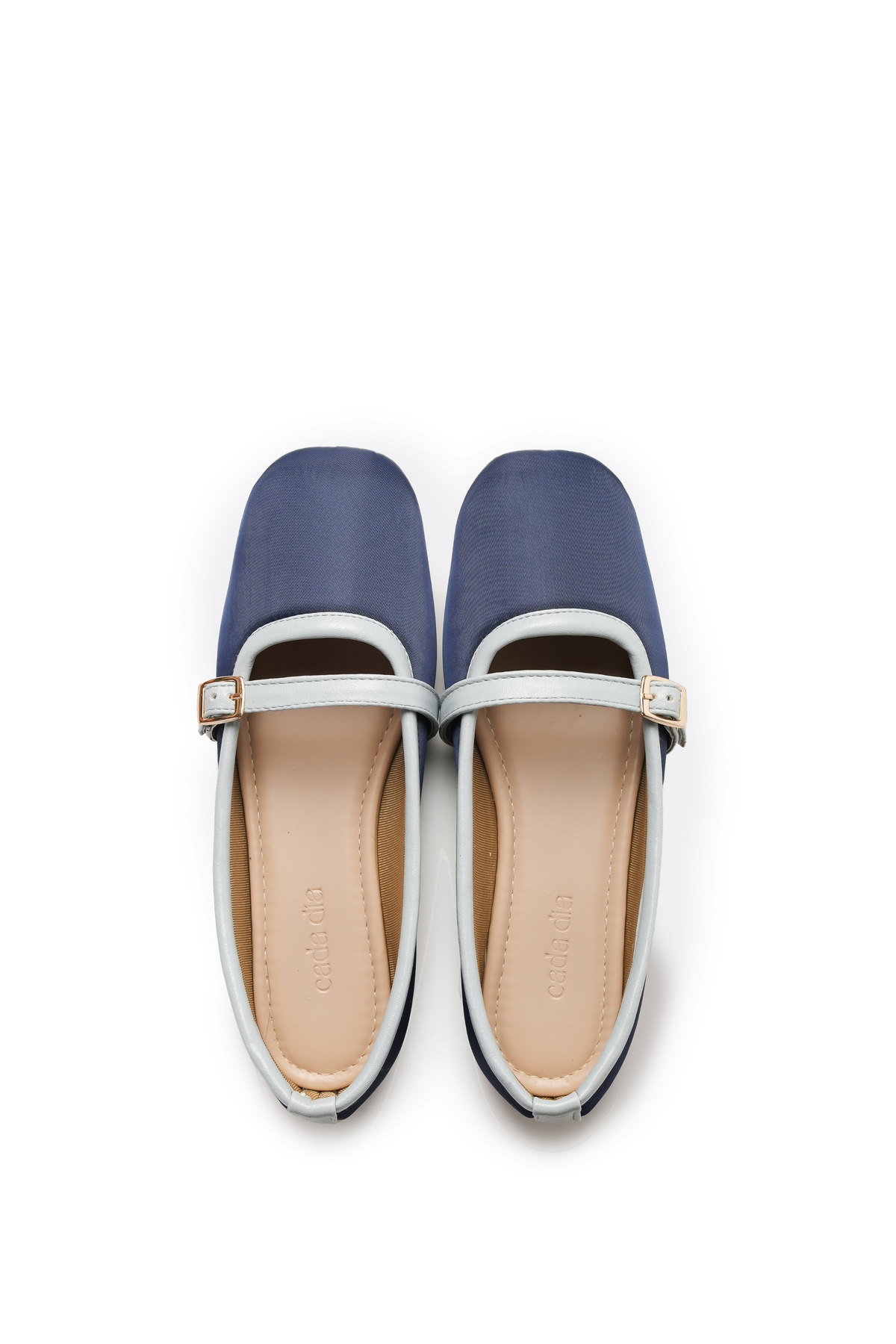 Penelope Mary Jane in Azul