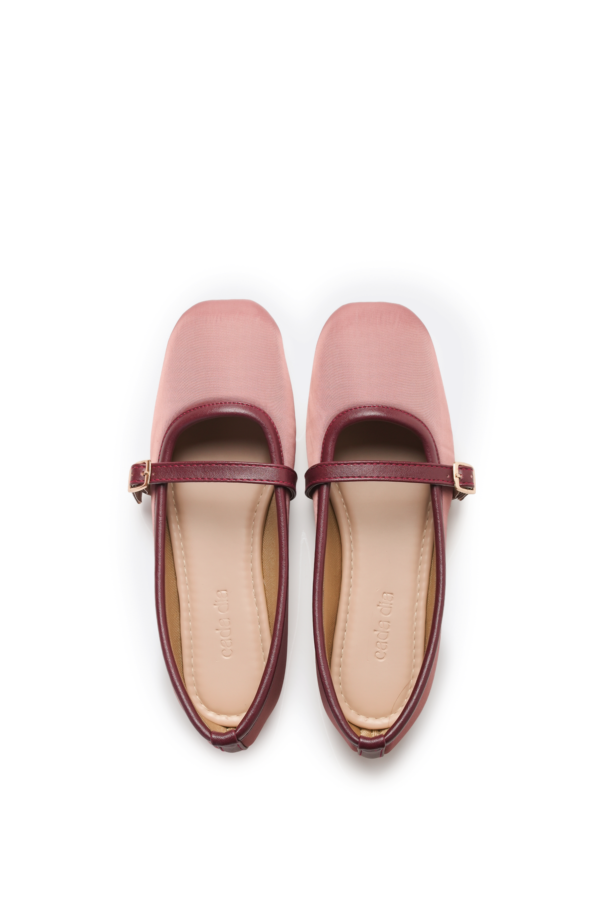 Penelope Mary Jane in Rosa